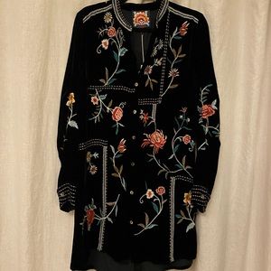 Johnny Was black embroidered velvet shirt dress